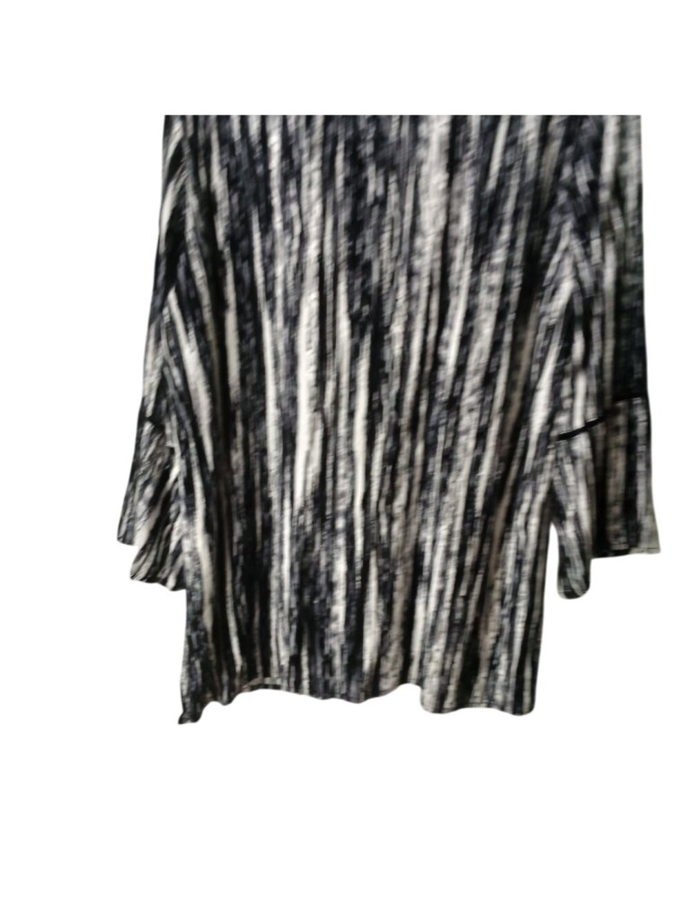 Gloria Vanderbilt Women's Large Nova Flutter Sleeve Blouse Black White #D-37 - Picture 5 of 7
